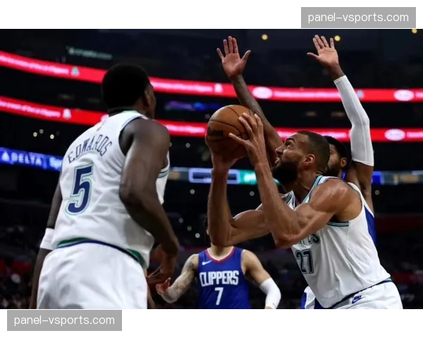 官方宣布：森林狼主帅芬奇与球队达成多年续约协议