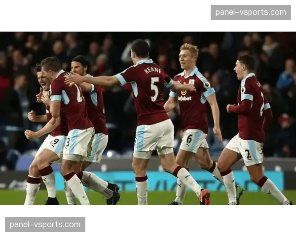 观点分析：英超保级混战，评论员预测各队或将普遍采用务实防守策略