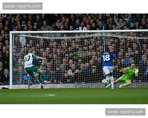 英超讨论修改越位规则以鼓励进攻，或影响肋部前插战术